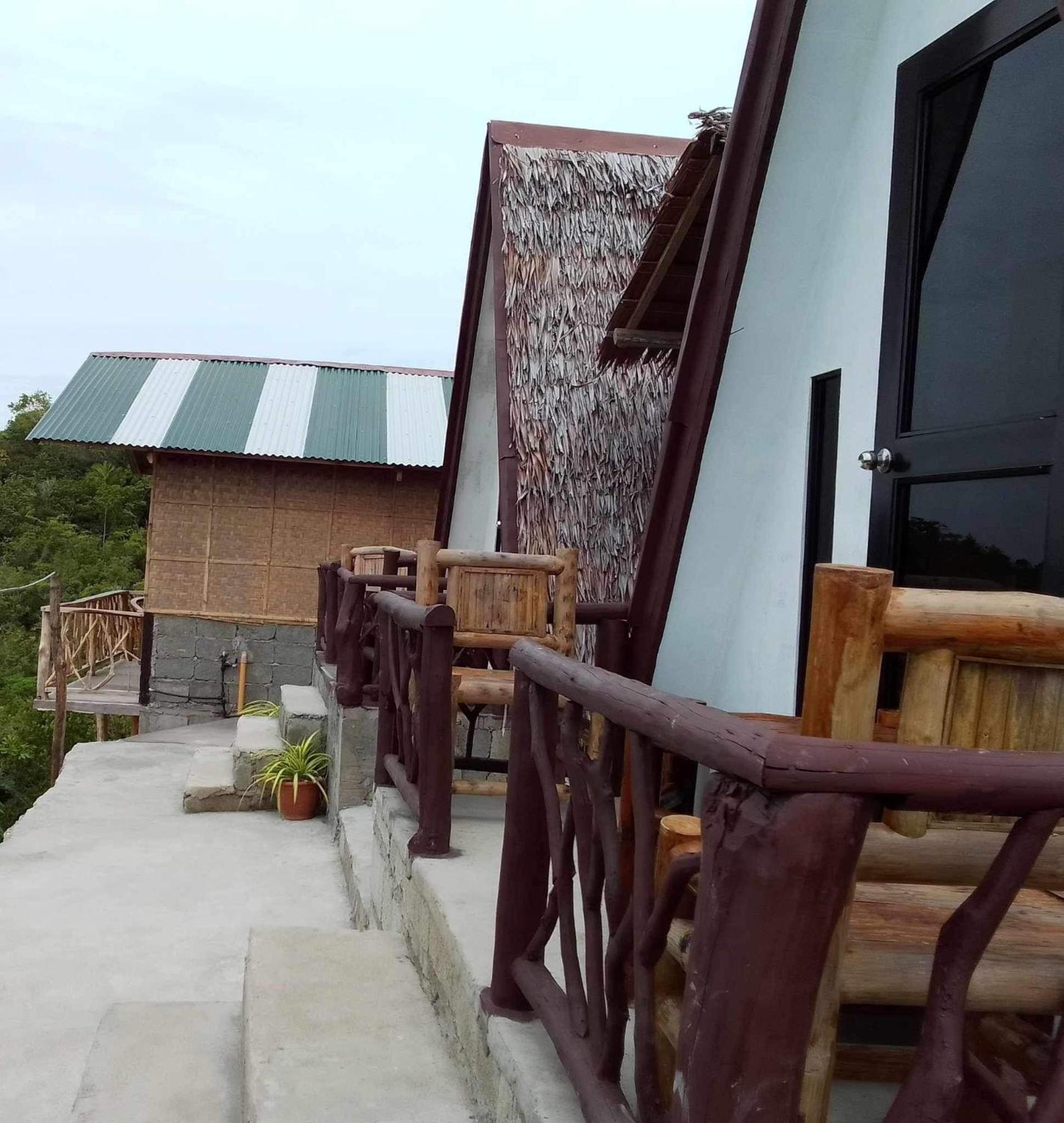 Thornton'S Sea View Cafe & Guesthouse Siquijor Extérieur photo
