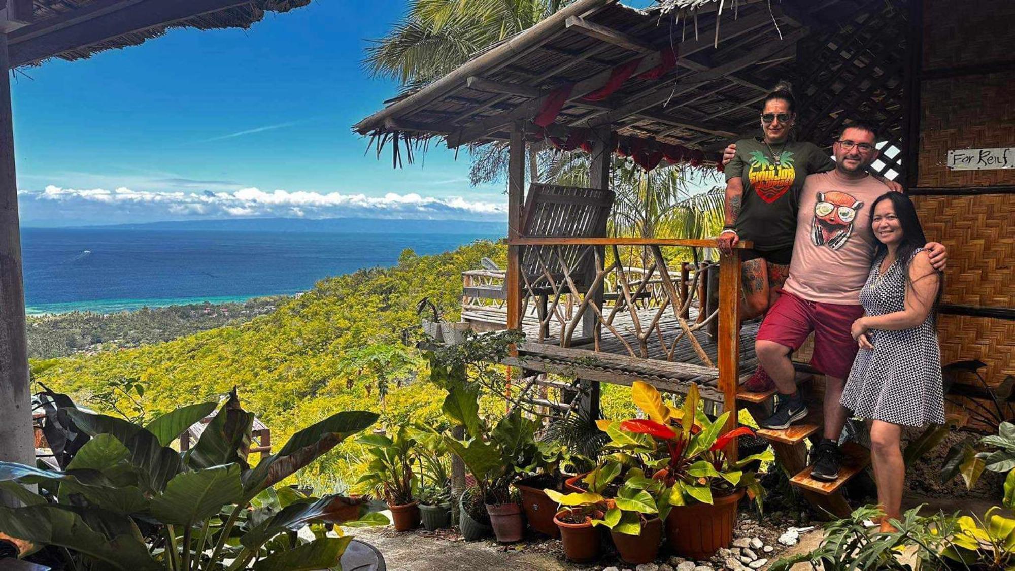 Thornton'S Sea View Cafe & Guesthouse Siquijor Extérieur photo