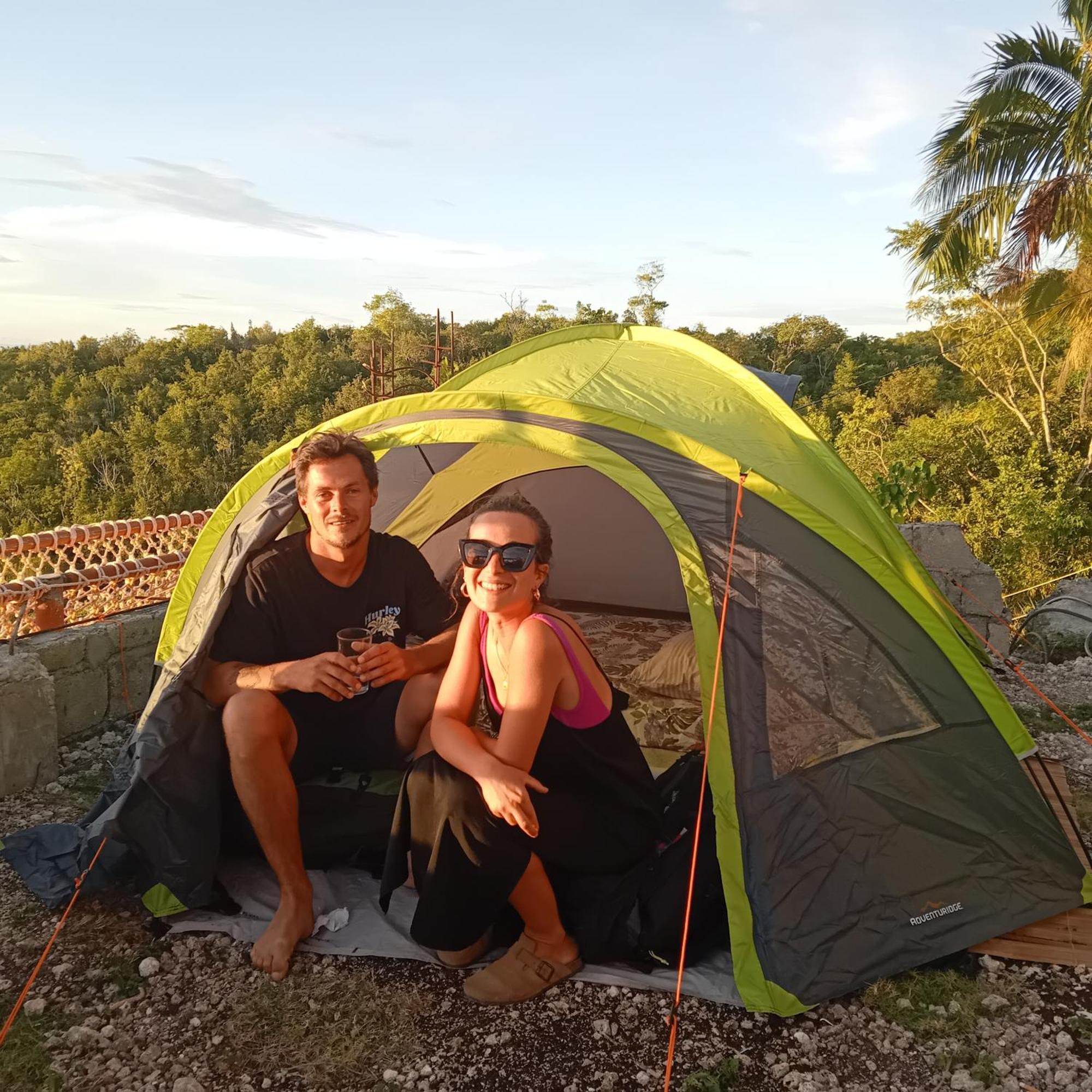 Thornton'S Sea View Cafe & Guesthouse Siquijor Extérieur photo